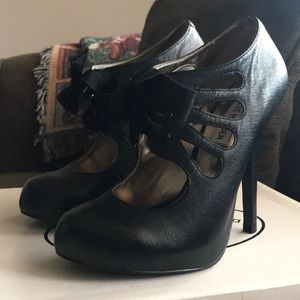 Steve Madden size 6 shoes